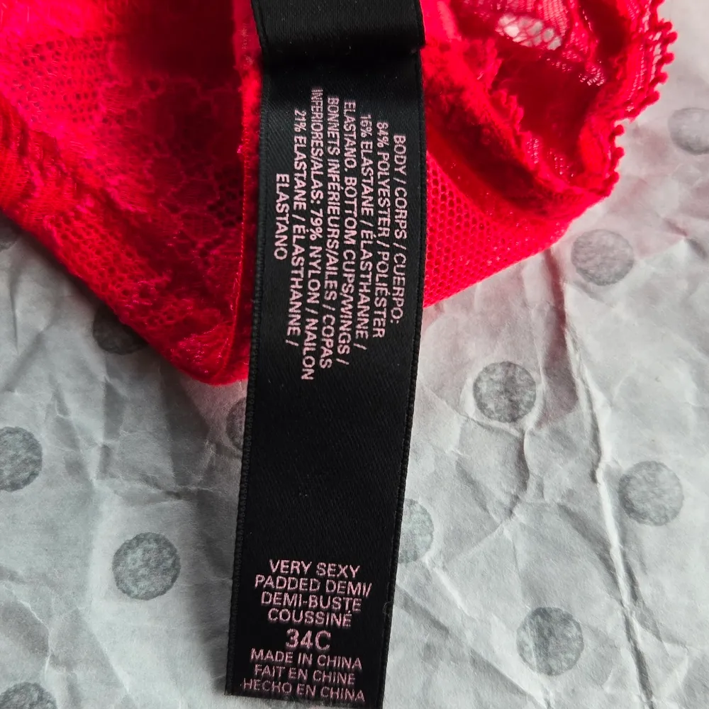 Like new VICTORIA'S SECRET VERY SEXY PADDED DEMI/ DEMI-BUSTE BRA SIZE 34C - Image 4