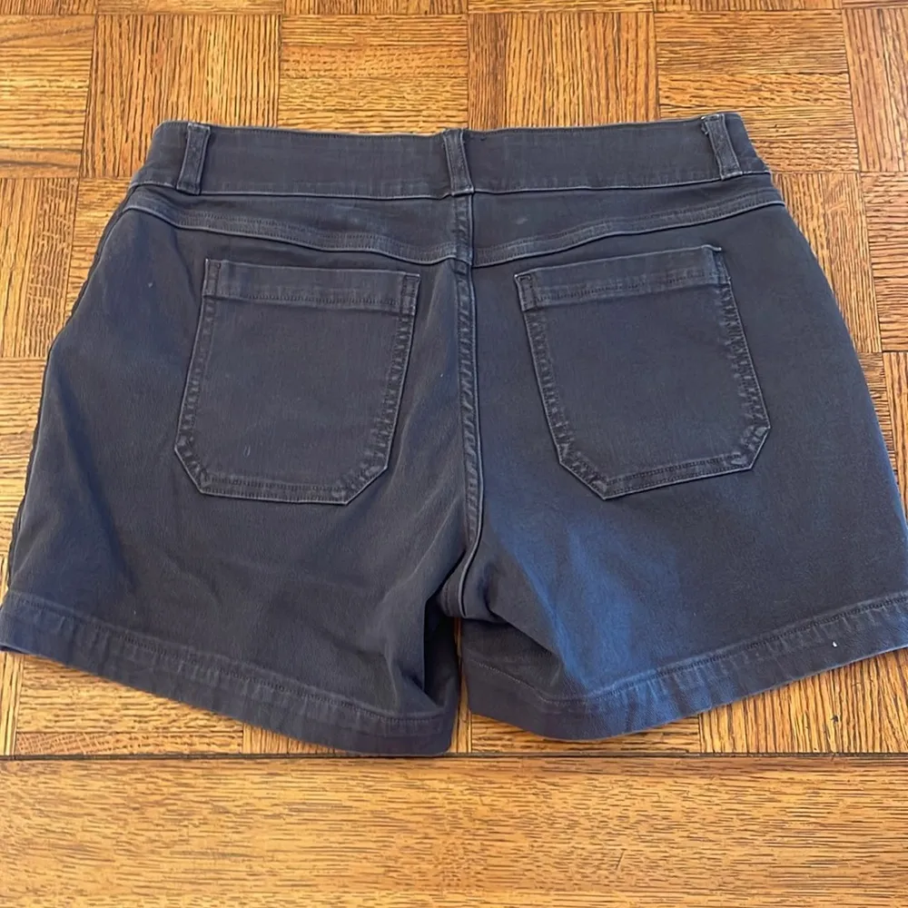SPANX charcoal Black Denim Shorts small - Image 3