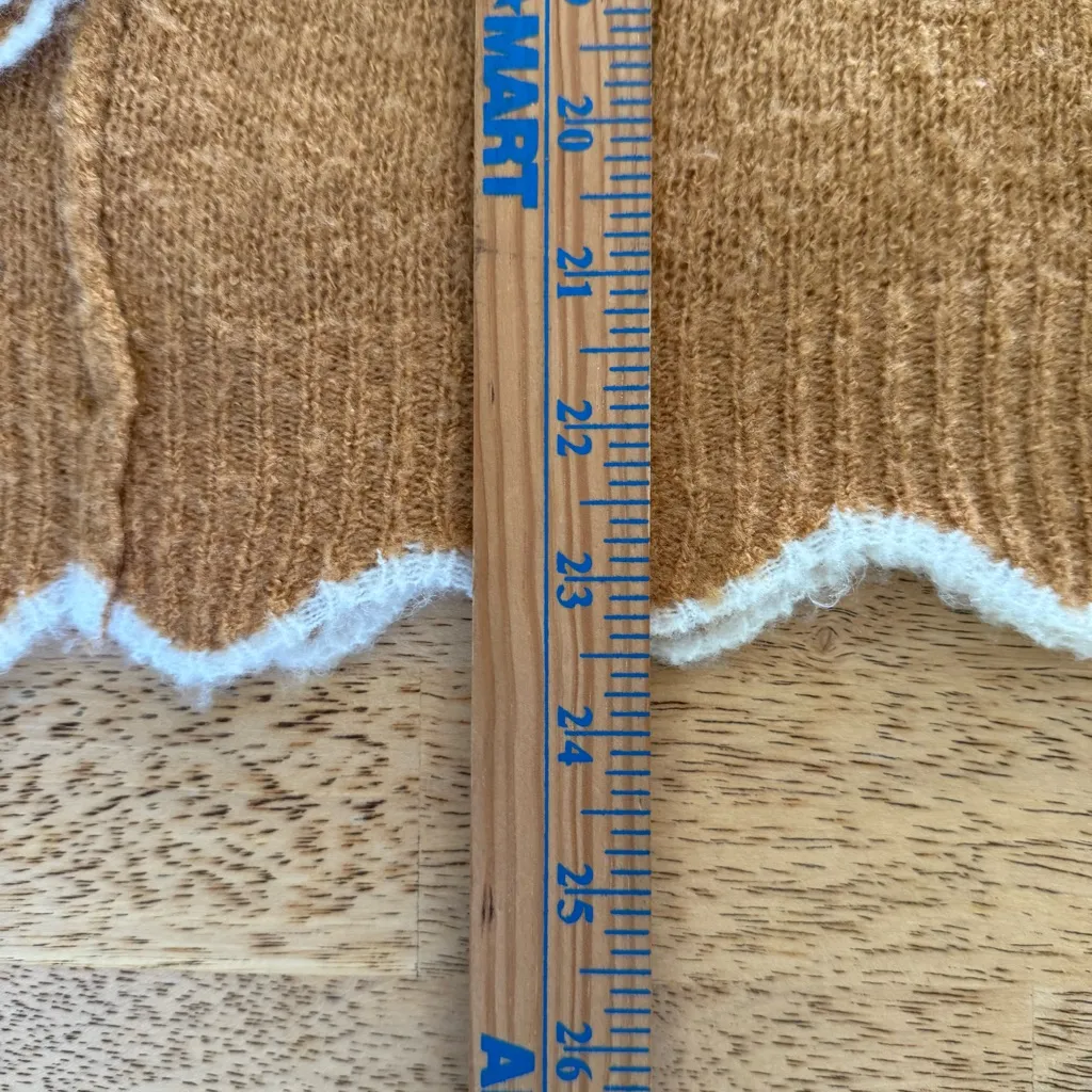 Hem & Thread Boho Scalloped Loose Knit V-Neck Sweater Gold Medium - Image 6