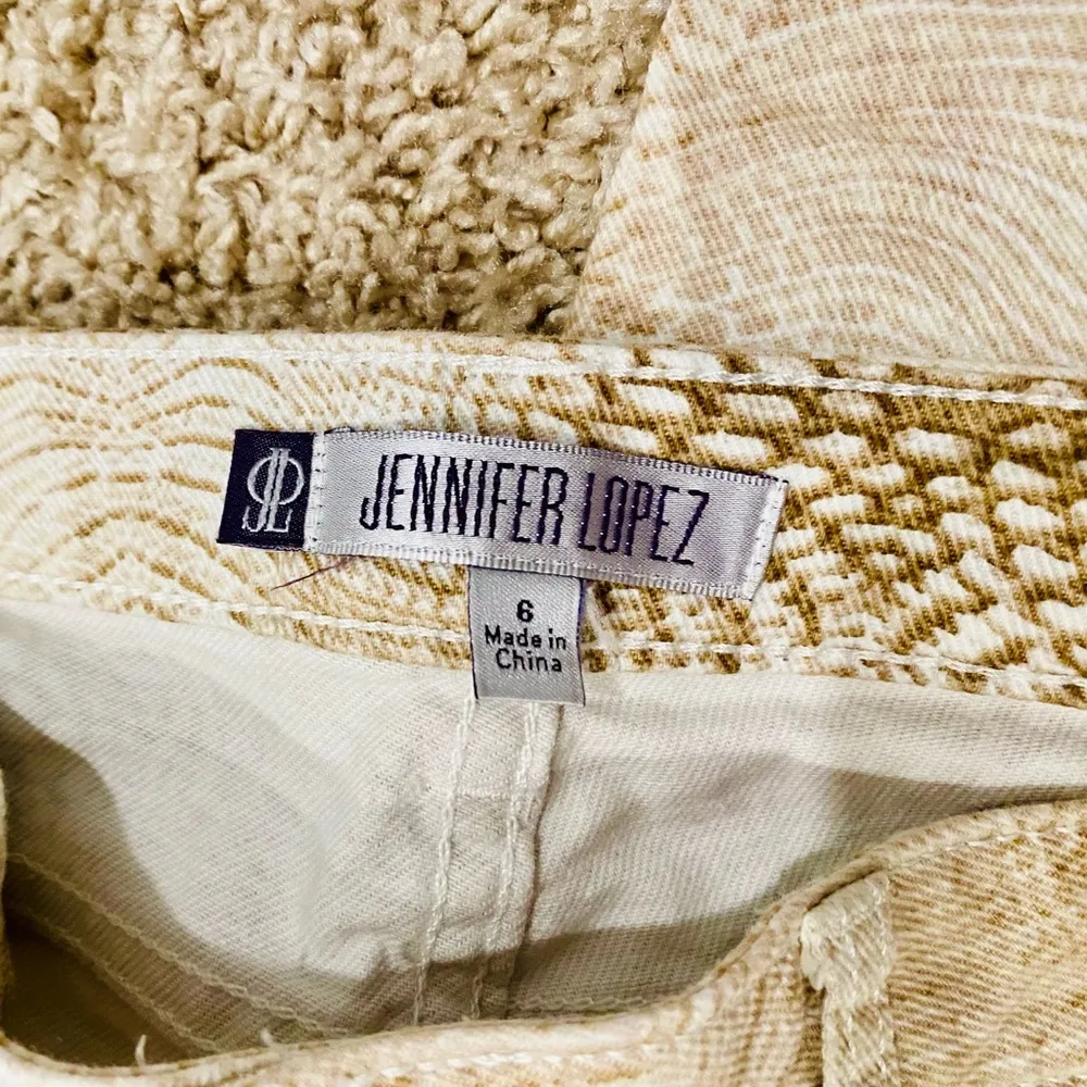 Jennifer Lopez Snake Pants - Image 4