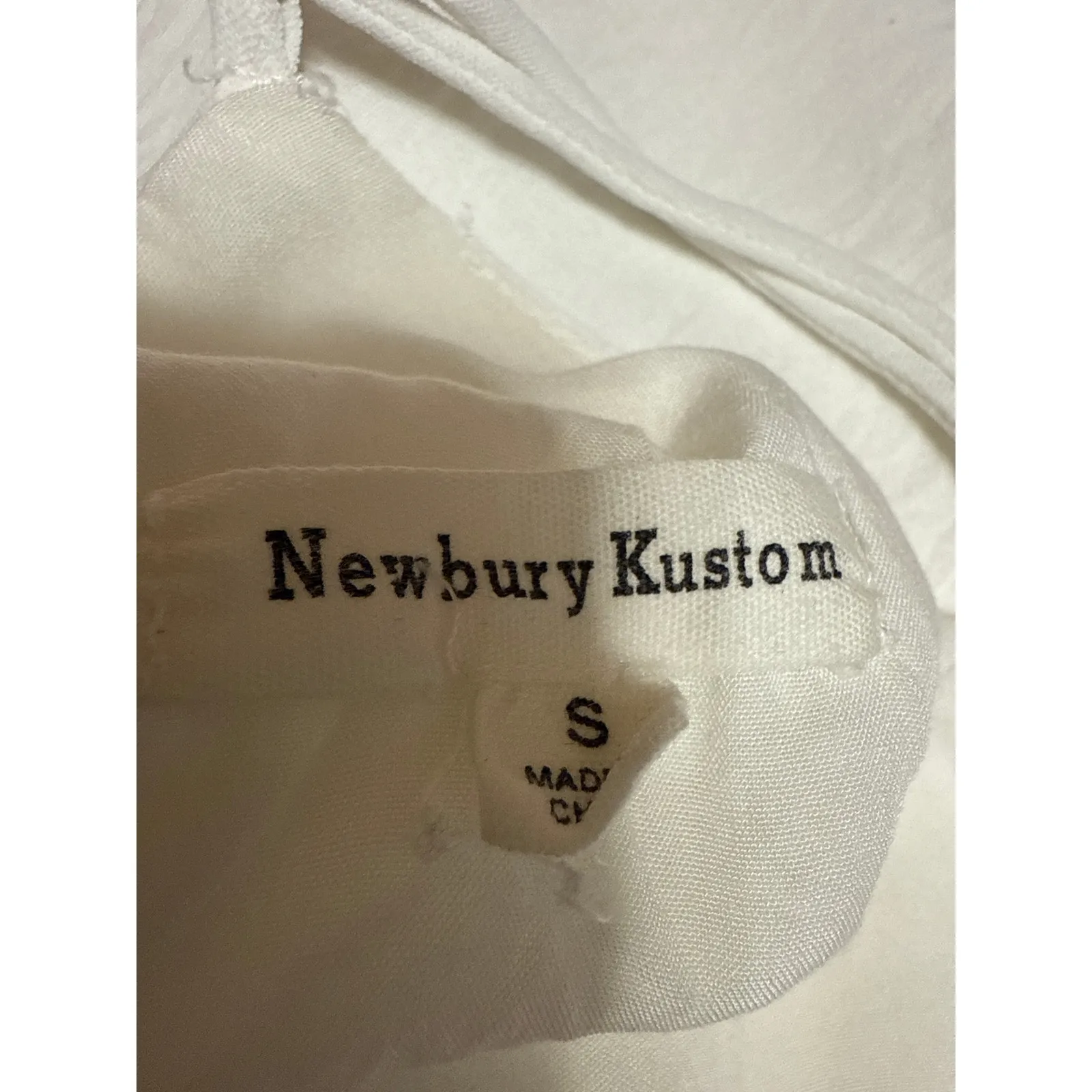 Newbury Kustom White Sleeveless Cami Camisole Racerback V-Neck Tank Top Size S - Image 3