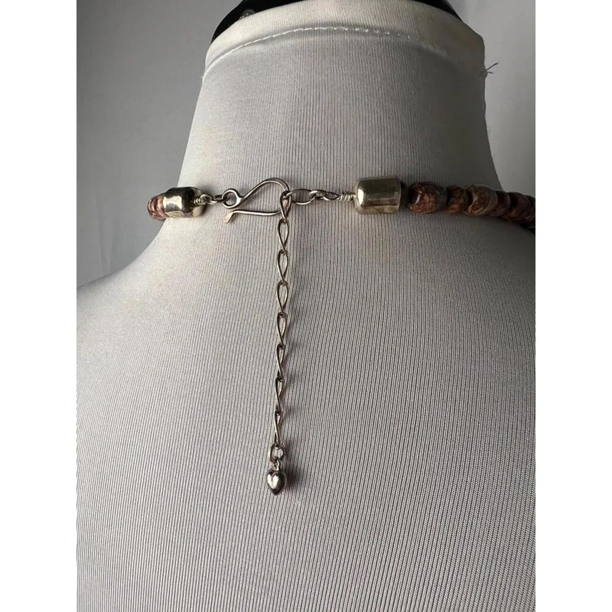 Vintage Jasper beaded statement necklace with jasper gold plated pendant Red - Image 5