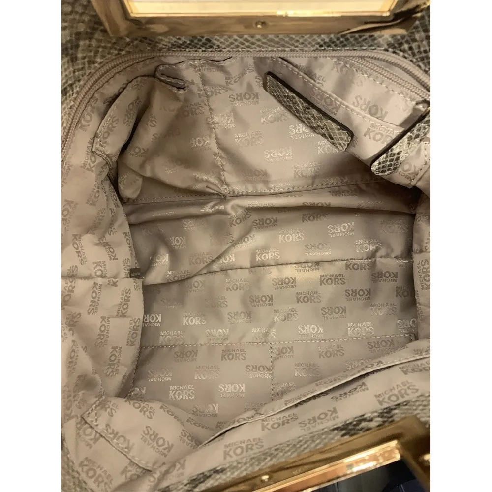 Womens Michael Kors Snake Print Crossbody Clutch Bag EUC - Image 4