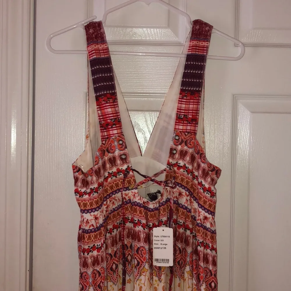 NWT Suzanne Betro Maxi Dress. Ladies size XL. - Image 4