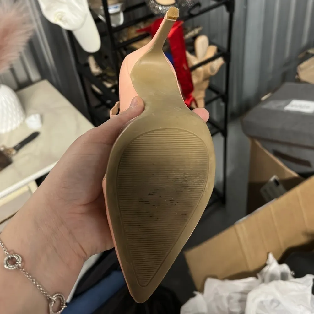 𝅺 Pointy Toe Pink Heels - Image 7