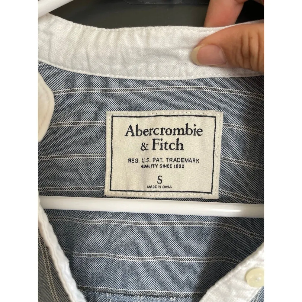 Abercrombie & Fitch women’s striped quarter button up shirt y2k 100% cotton size S - Image 3