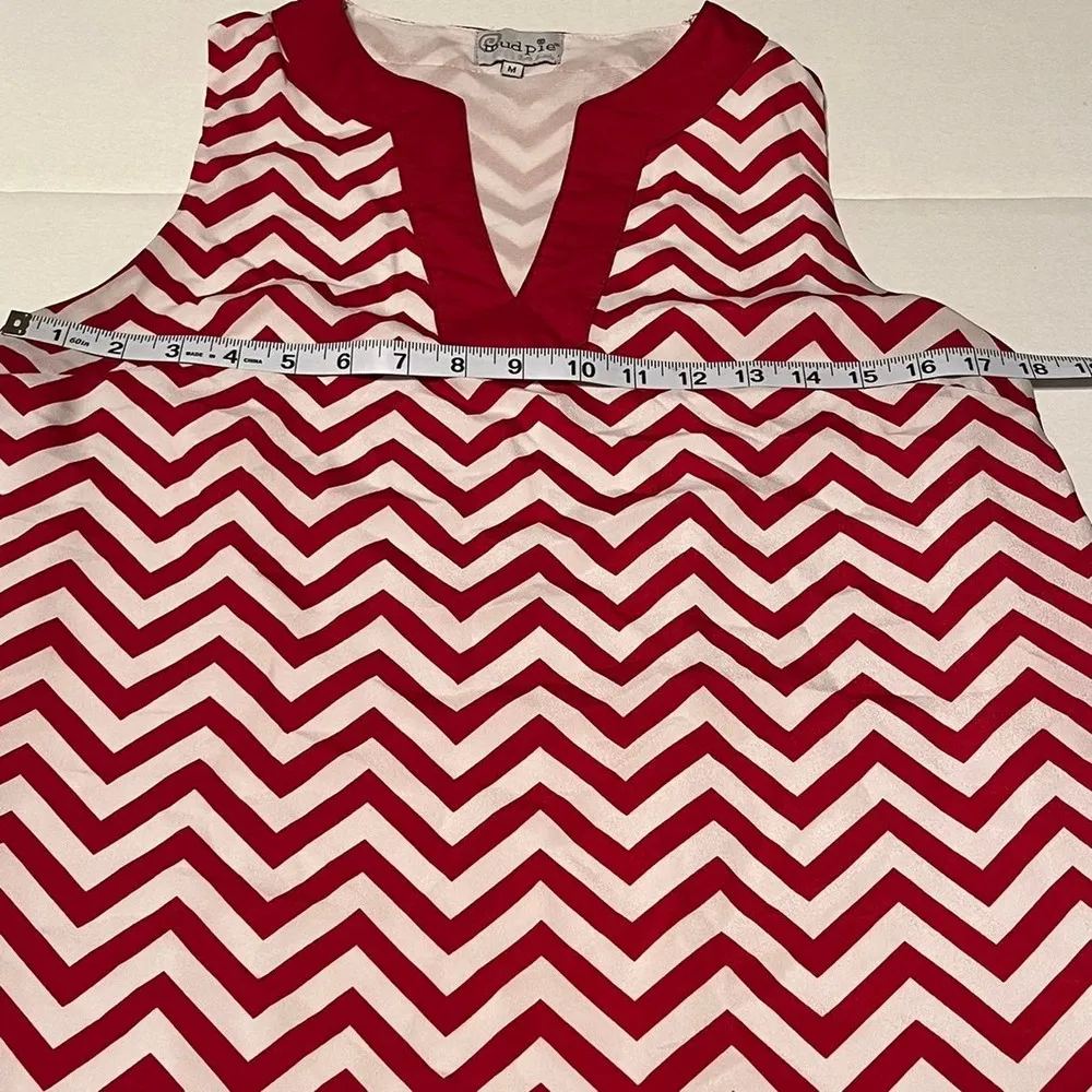 Mud Pie red and white chevron dress women's size medium dress missing belt - Image 6