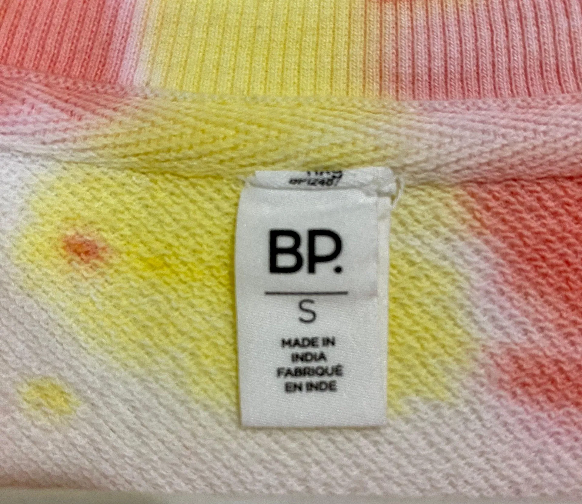 . Women’s Crewneck Casual Sweatshirt Pink & Yellow Tie Dye Size Small NWT - Image 4