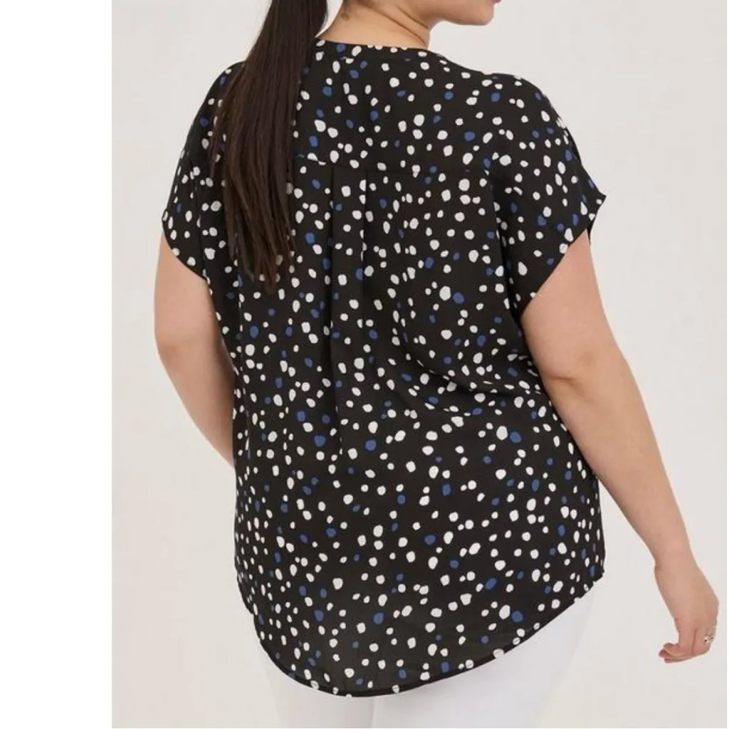 Torrid Colorful Cheetah Dots Georgette‎ 1/4 Zip Front Short Sleeve V Neck Top 2X - Image 3