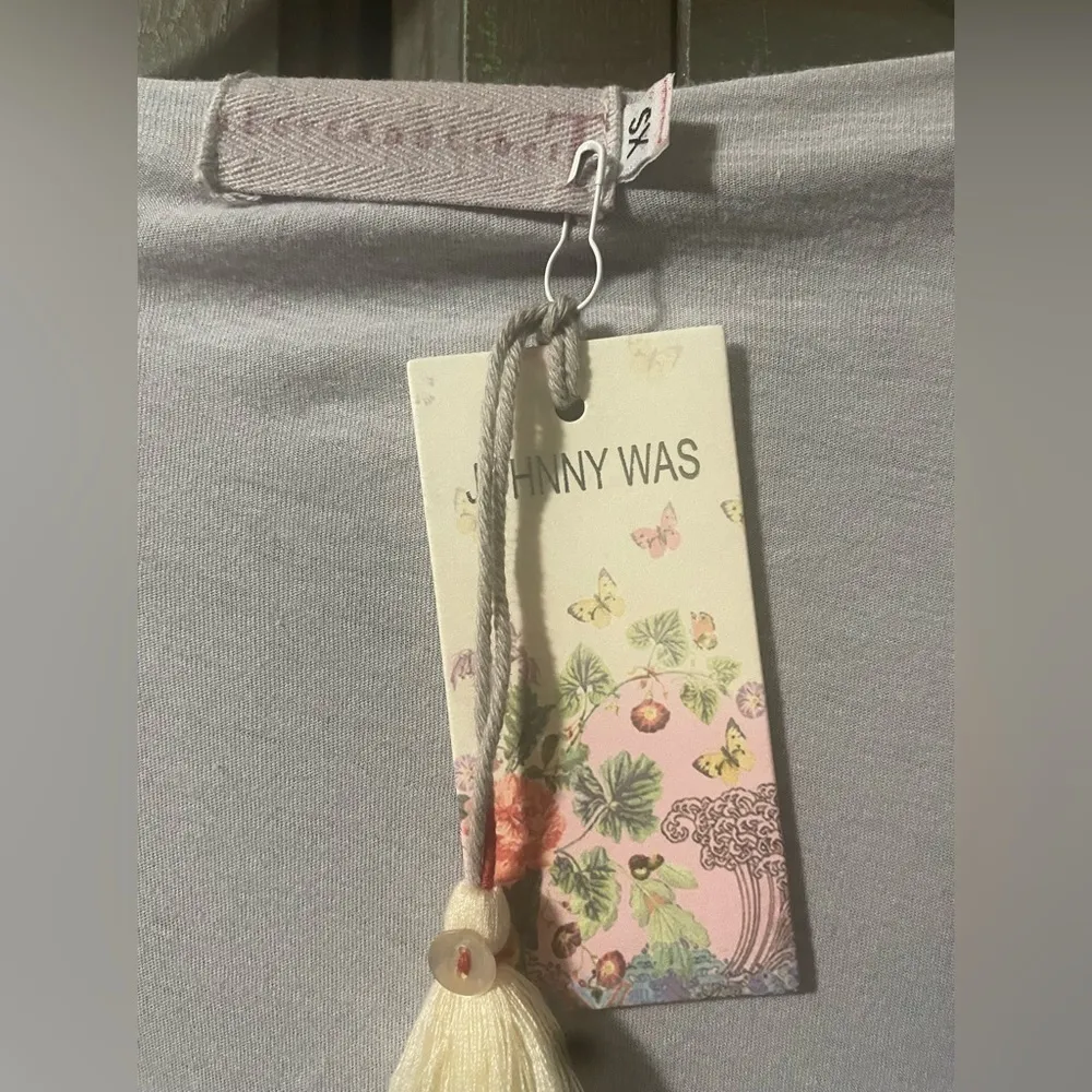 JOHNNY WAS 4 Love and Liberty Lightest Lavender Floral Embroidered Tunic- flaw - Image 8