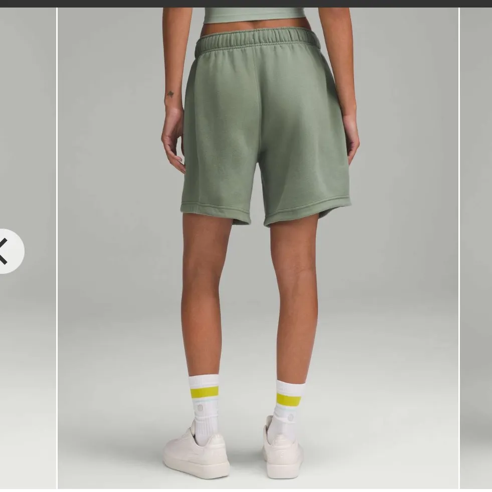 Lululemon Scuba mid rise oversized short 7” grey eucalyptus small $78 - Image 3