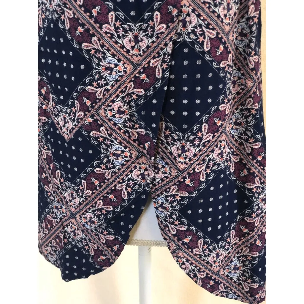 Red Camel  Causal Top ~ Size Medium ~ Sleeveless ~ Multicolor - Image 6