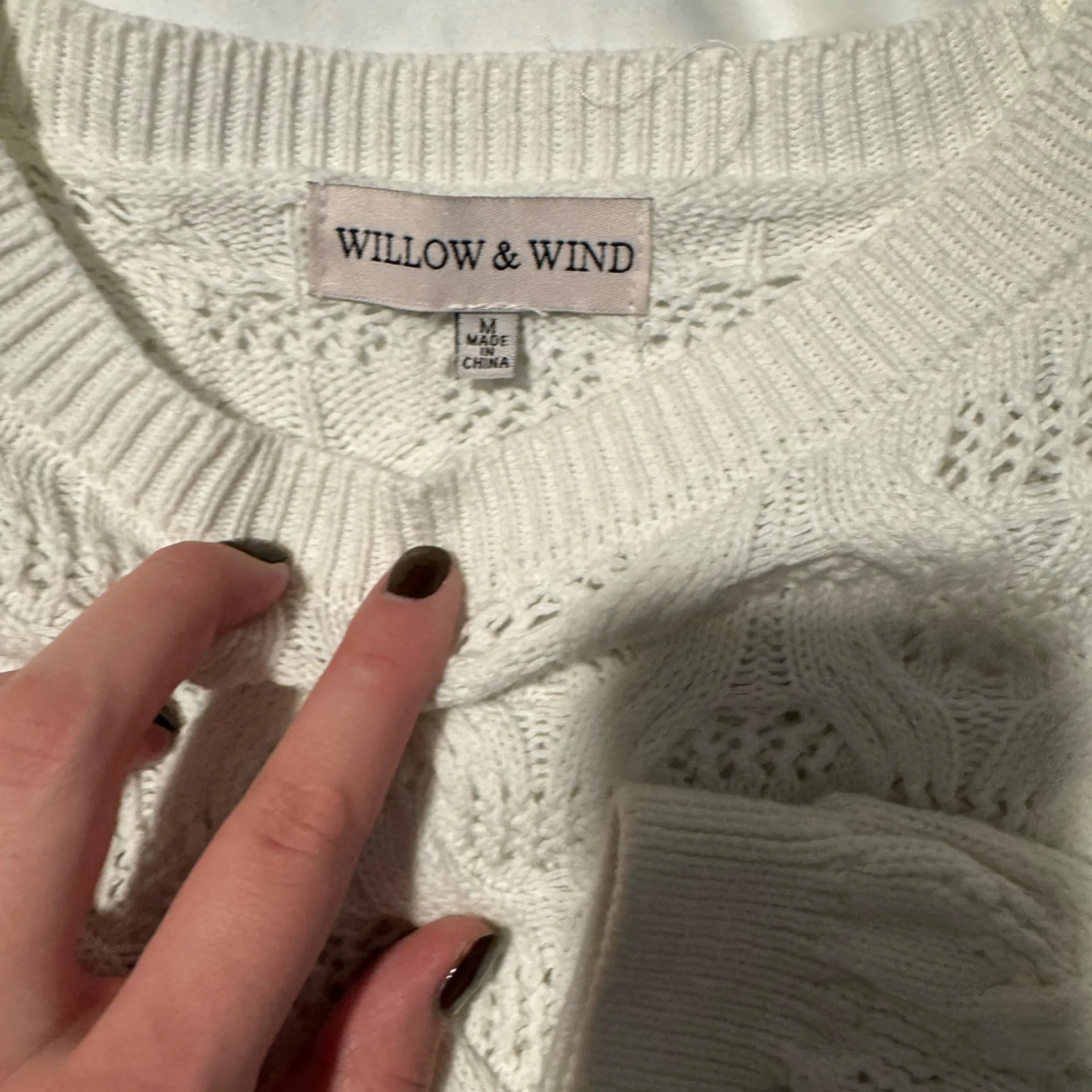 Willow & Wind Women's White Cable Knit cropped Sweater Size M - Image 2