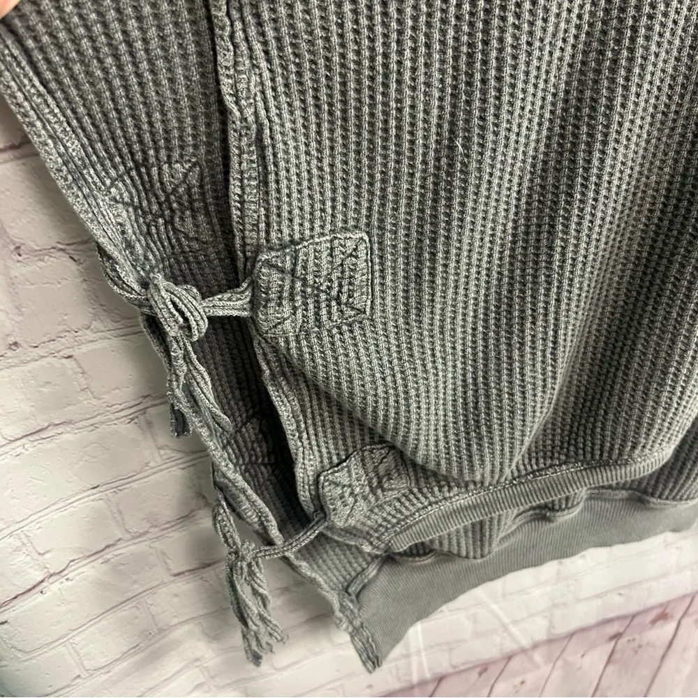 Free People One FP one Intelaken tunic grey waffle knit size medium lagenlook - Image 5