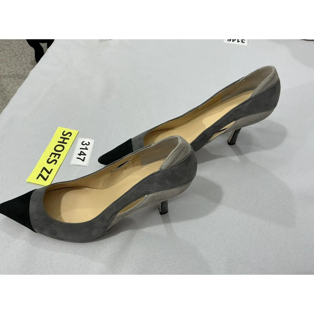 Womans Audrey Brooke Size 8M Black Suede Pointed Toe Cut Out Stiletto Pumps - Image 3