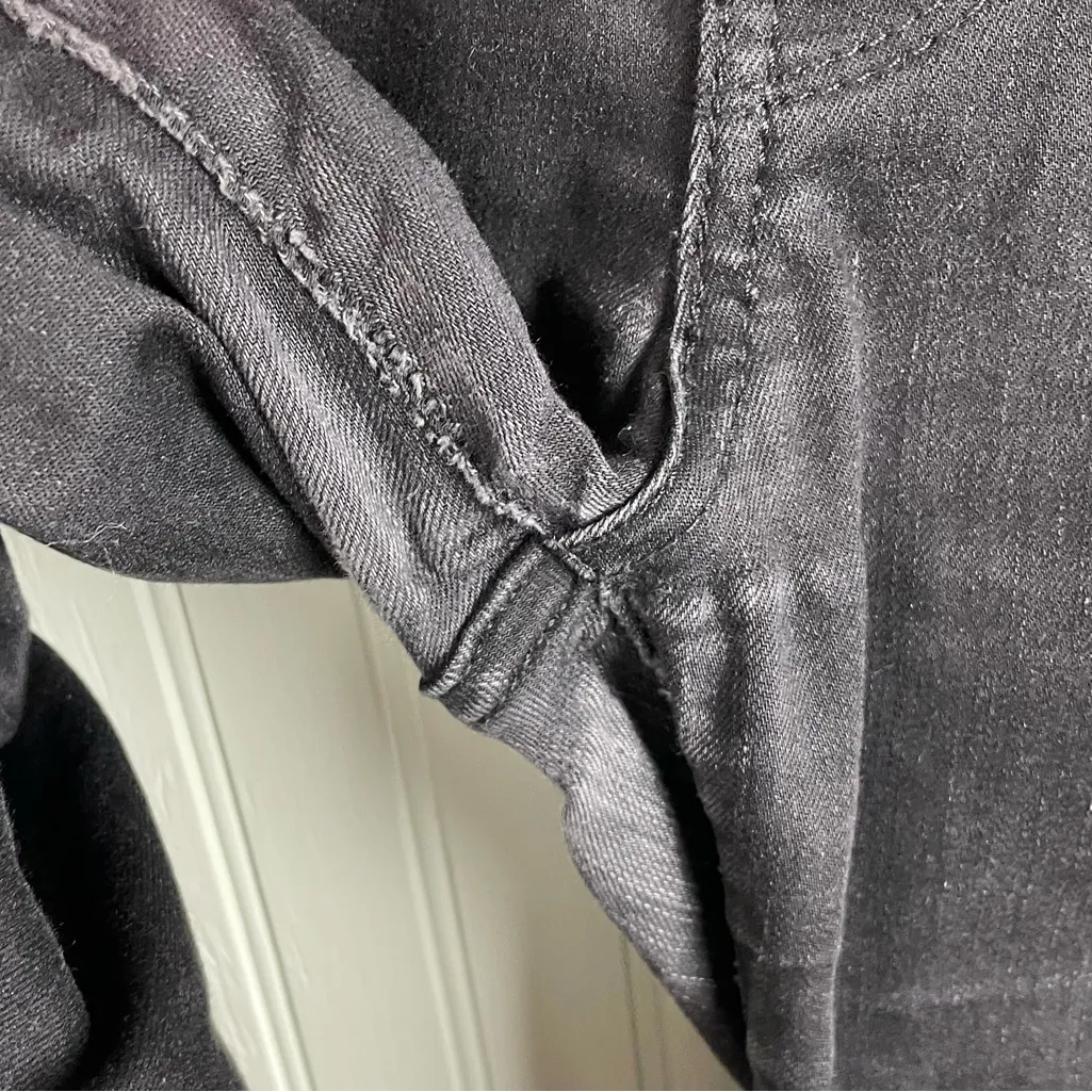 Levi's 720 High Rise Super Skinny Black Denim Jeans Women's Size 28 L30 - Image 6