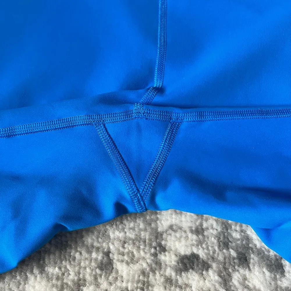 Wunder Train High-Rise Short 8" - Image 3