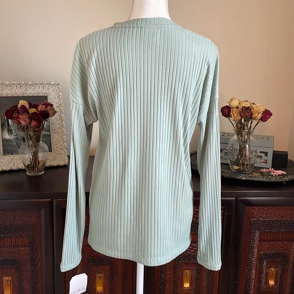 Wonderly intimates Aqua Wisperluxe sleep shirt,‎ size Medium - Image 2