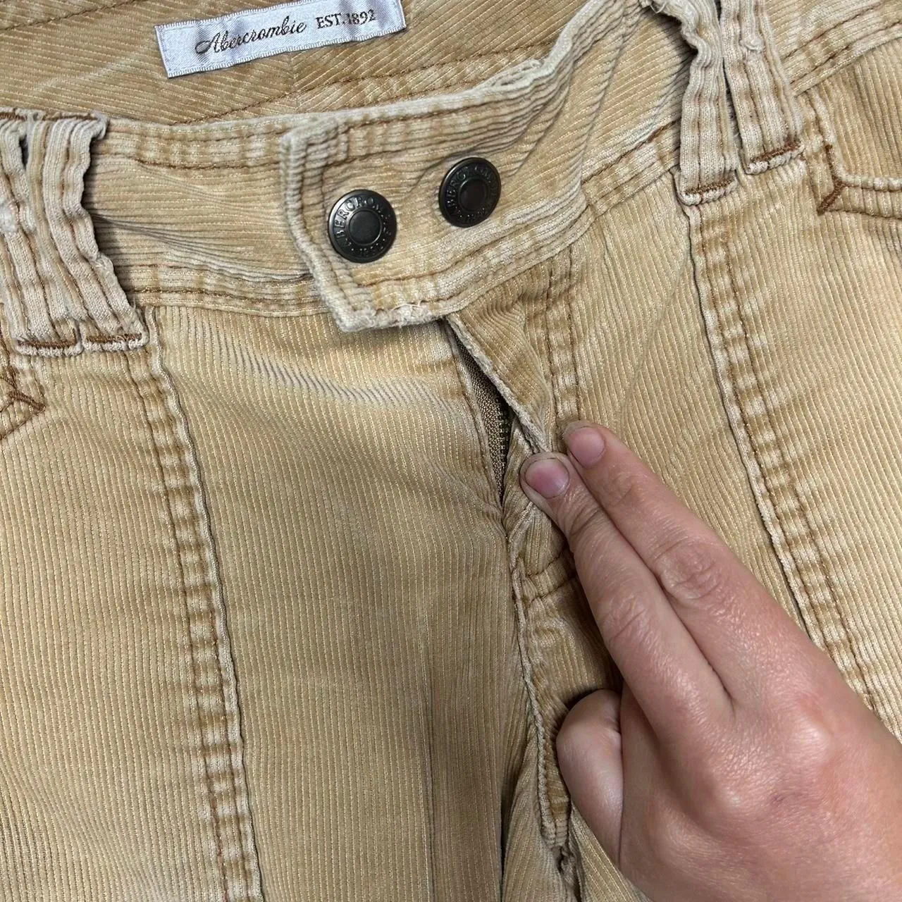 Abercrombie & fitch vintage Y2K 2000s retro low rise Tan corduroy flare - Image 8