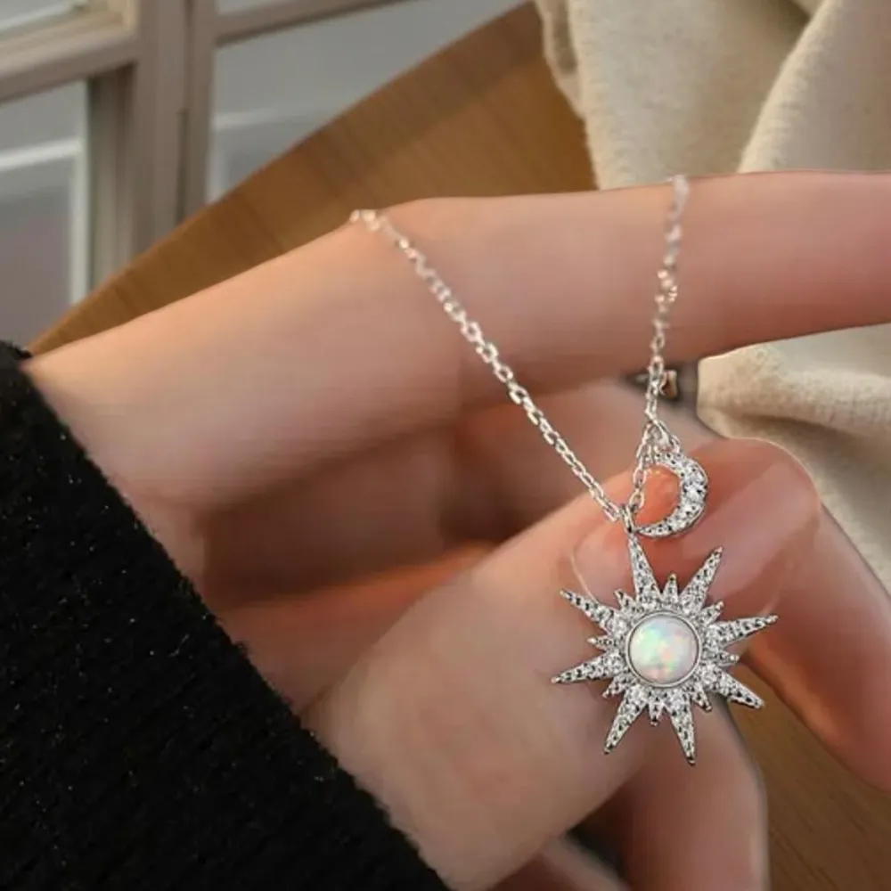 The Sun Star Pendant Necklace Silver - Image 3