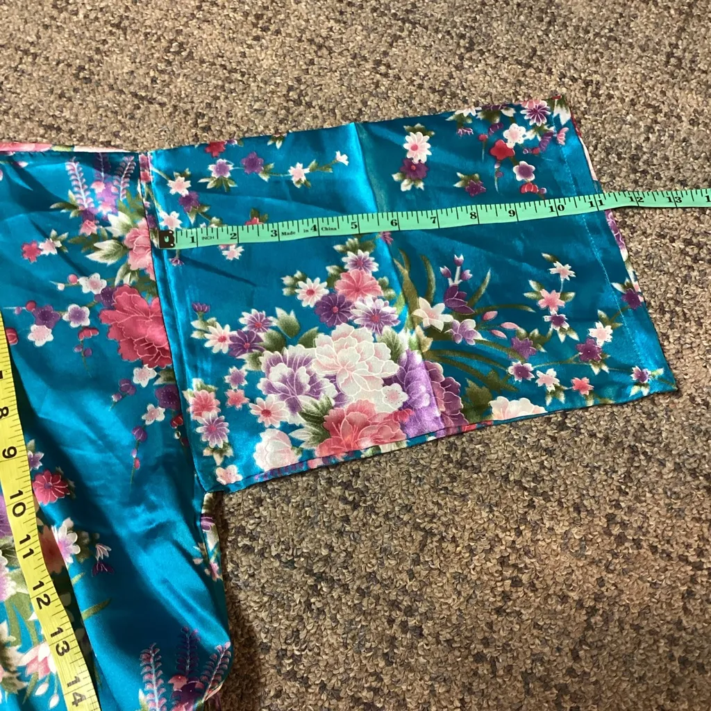 Floral Teal Blue Pink Purple White Satin Kimono Robe * Size Small - Image 3