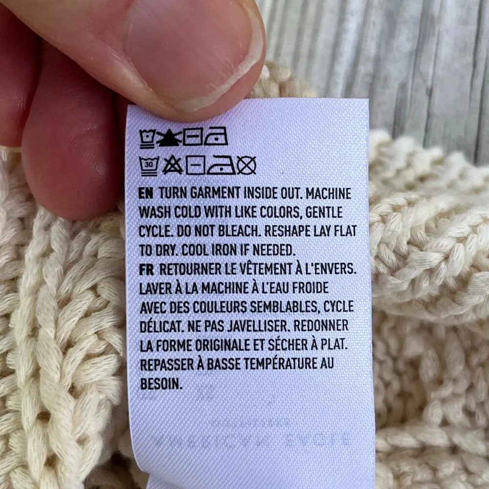 American Eagle Women's Beige Button Front Sweater Vest Size XS - Image 8