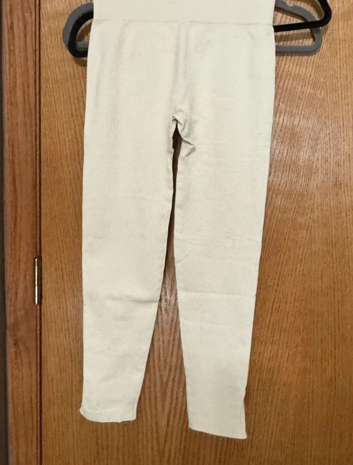 Cream oqq Leggings new Size M - Image 4