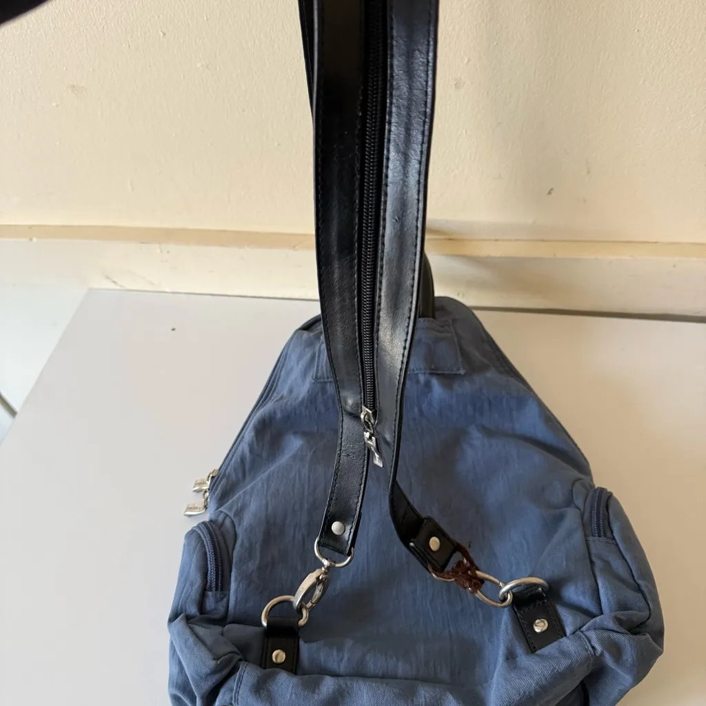 Baggallini Convertible Backpack Bag Slingbag Blue With Coin Bag - Image 5