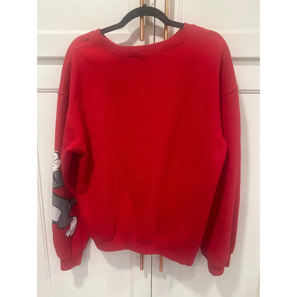 Tom and Jerry Red Crewneck Sweatshirt Cartoon Graphic Print Retro juniors L Size L - Image 4