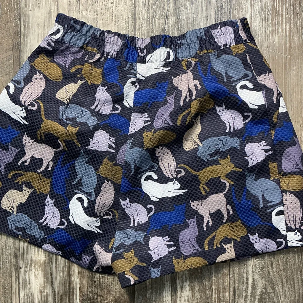 H&M High Waist Animal Print Shorts - Blue and Brown Size 6 - Image 7