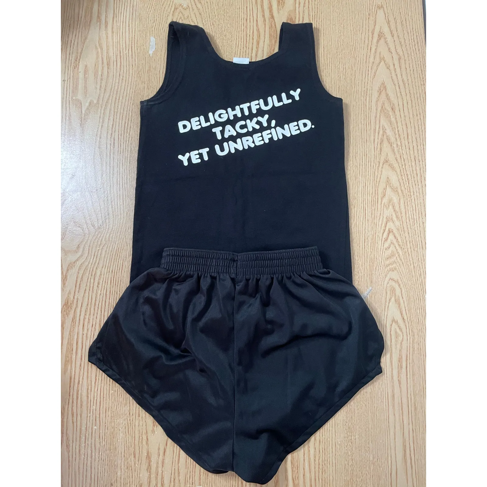 B22 Hooters girl Vintage Uniform Tank And Shorts Outfit from Gastonia NC Size Xs - Image 3