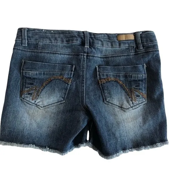 Bongo Jean shorts Vintage y2k size 9 Junior - Image 2