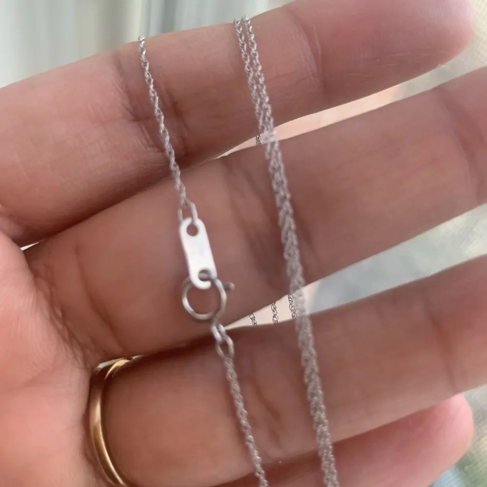 10k White Gold Thin Chain - Image 4