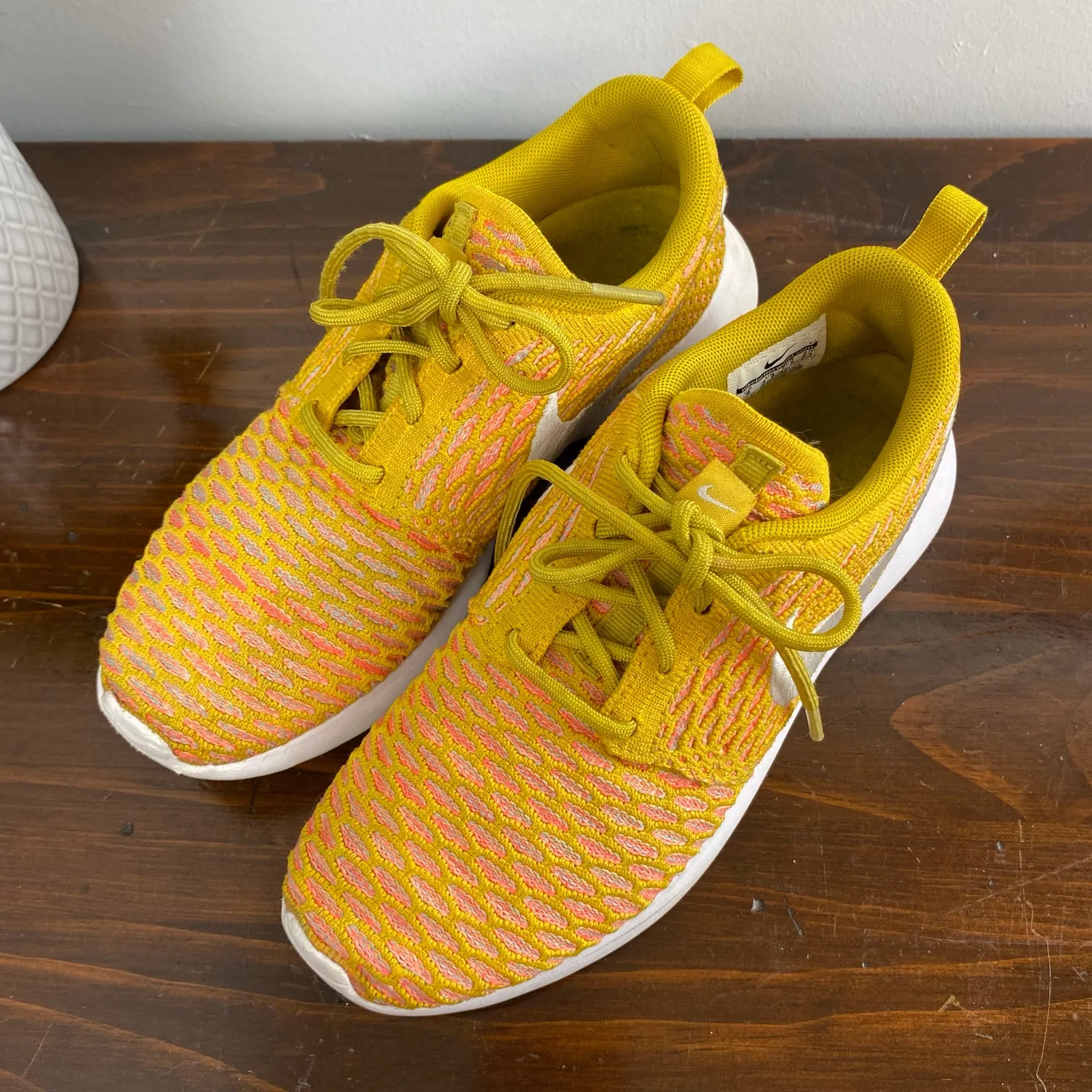 Nike Roshe One Flyknit Sneaker Shoes Orange/Pink/White  Women’s Size 6 - Image 2