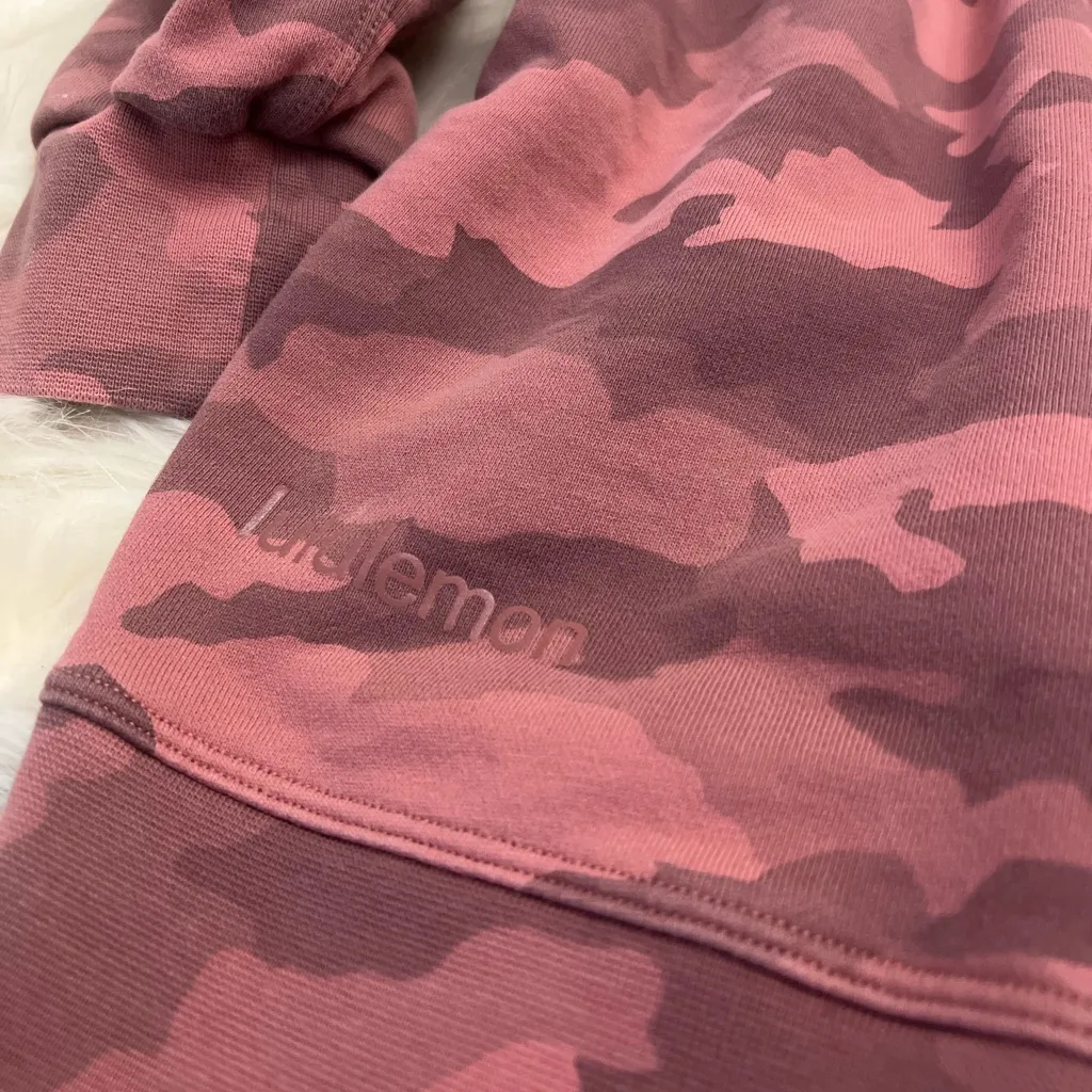 Lululemon Perfectly Oversized Crew – Heritage 365 Camo “Brier Rose” Size 10 - Image 3