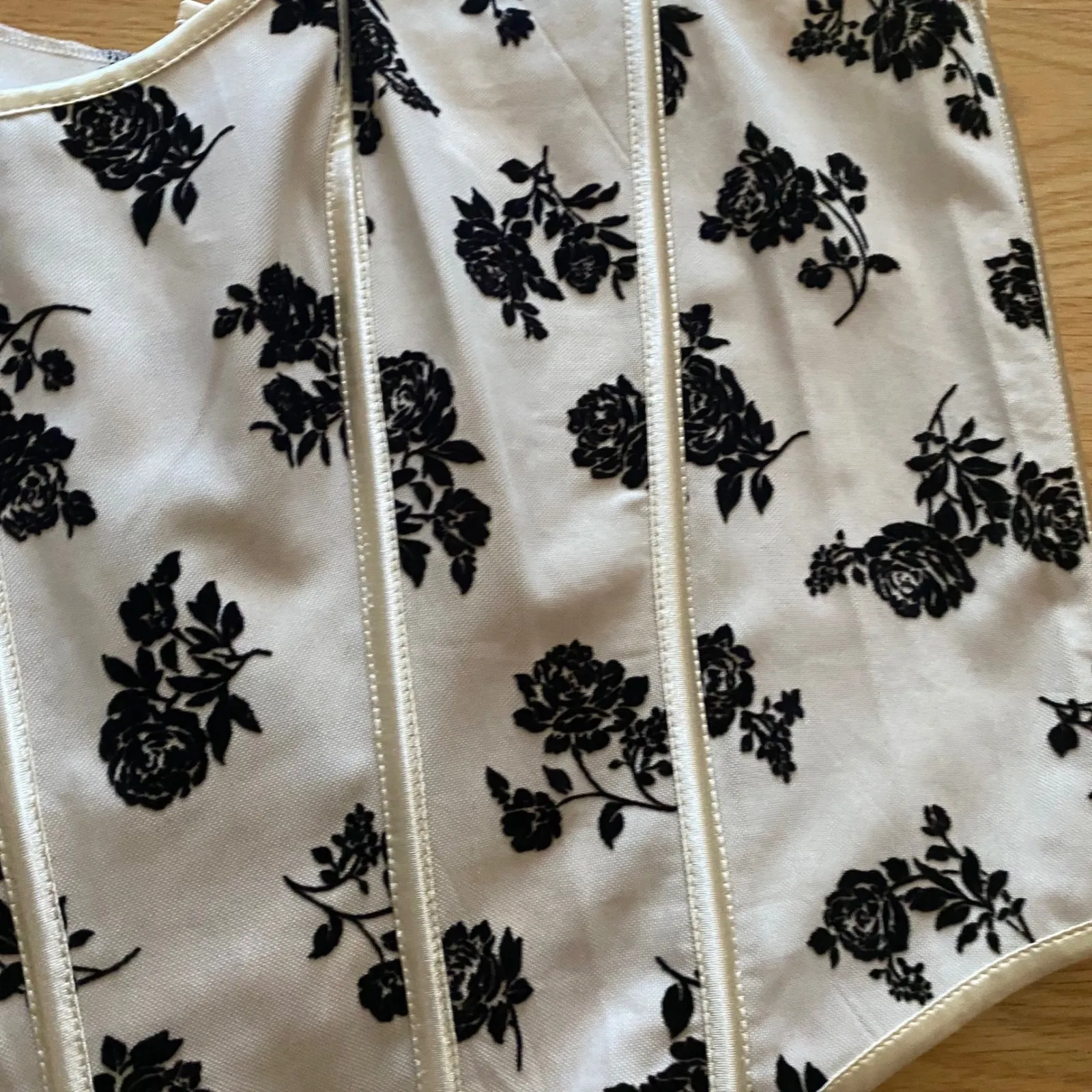 White Black Velvet Burnout Floral Corset Top Halter Neck Lace Up Back Size 3XL - Image 2