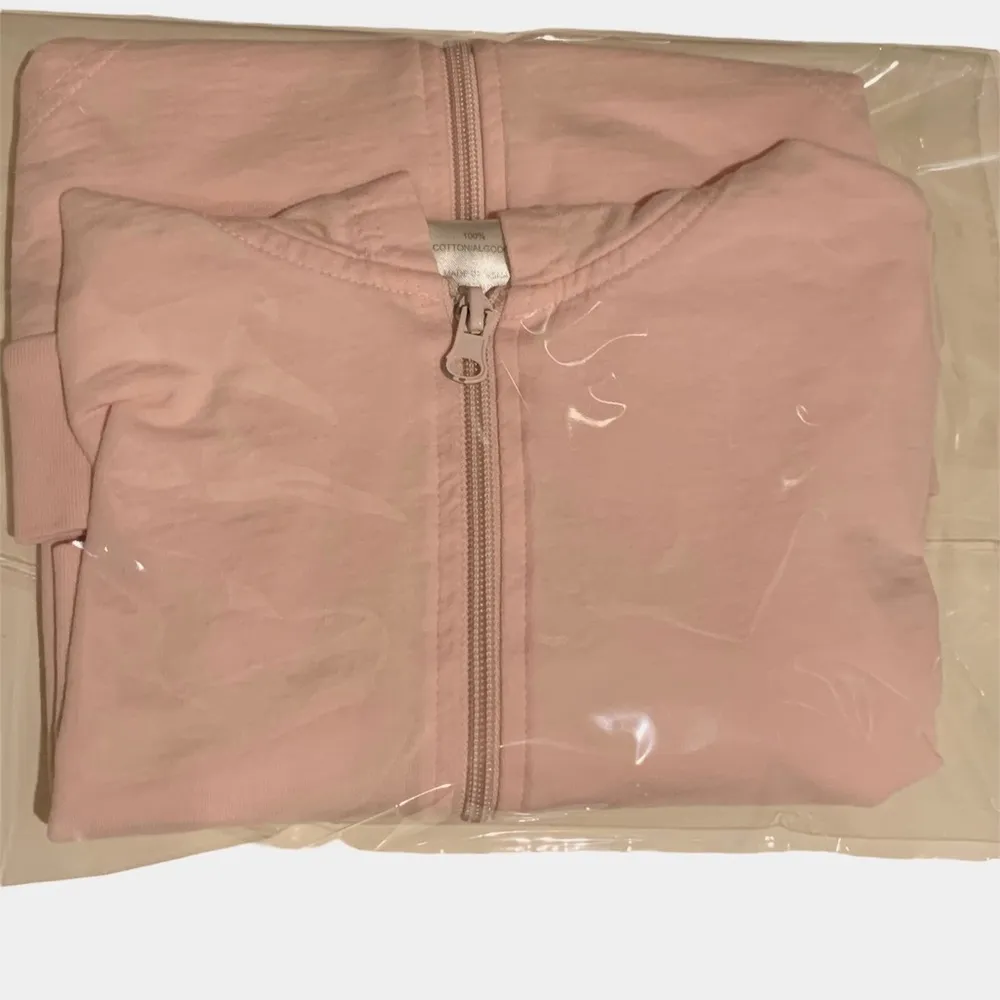 Casual Gear Soft Light Pink Hoodie With Zip Up Middle Closure Size Small - Image 3