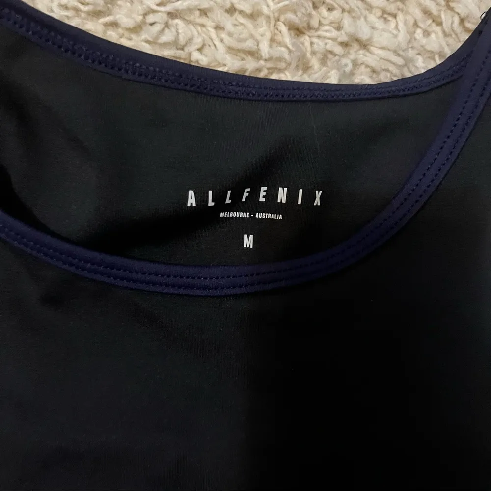 allfenix high support the contrast racer bra black size medium - Image 4