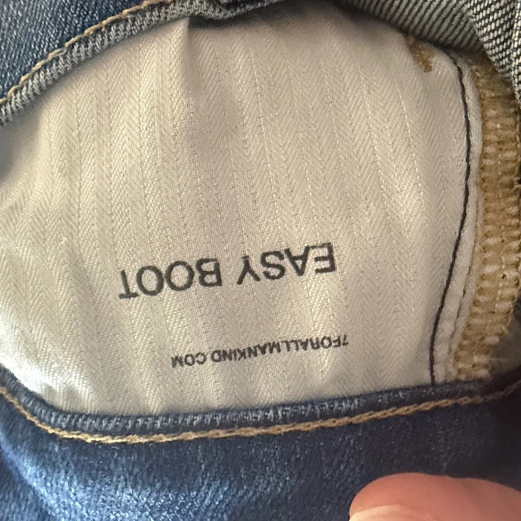 7 For All Mankind Medium Blue Flare Jeans size 25 High rise Easy Boot Denim - Image 6