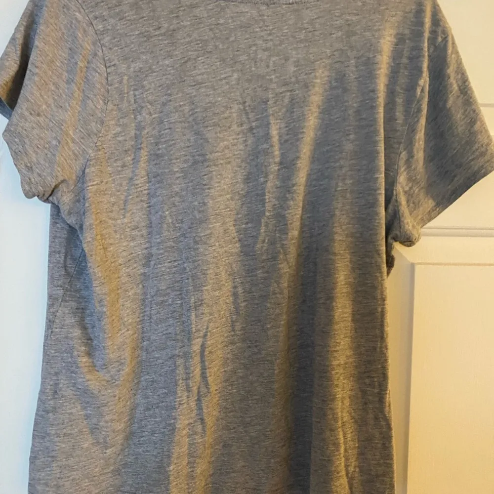 Disney Mickey and Friends Good Vibes on My Mind Graphic T-Shirt, Women's Large - Image 4