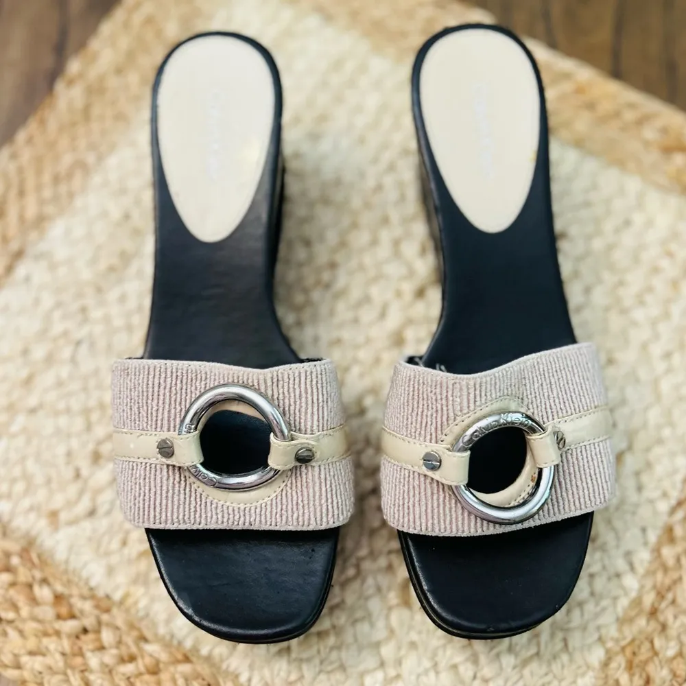 Calvin Klein Yau Taupe Brown Ribbed Fabric Open Toe Wedge Sandals Size 7 - Image 2