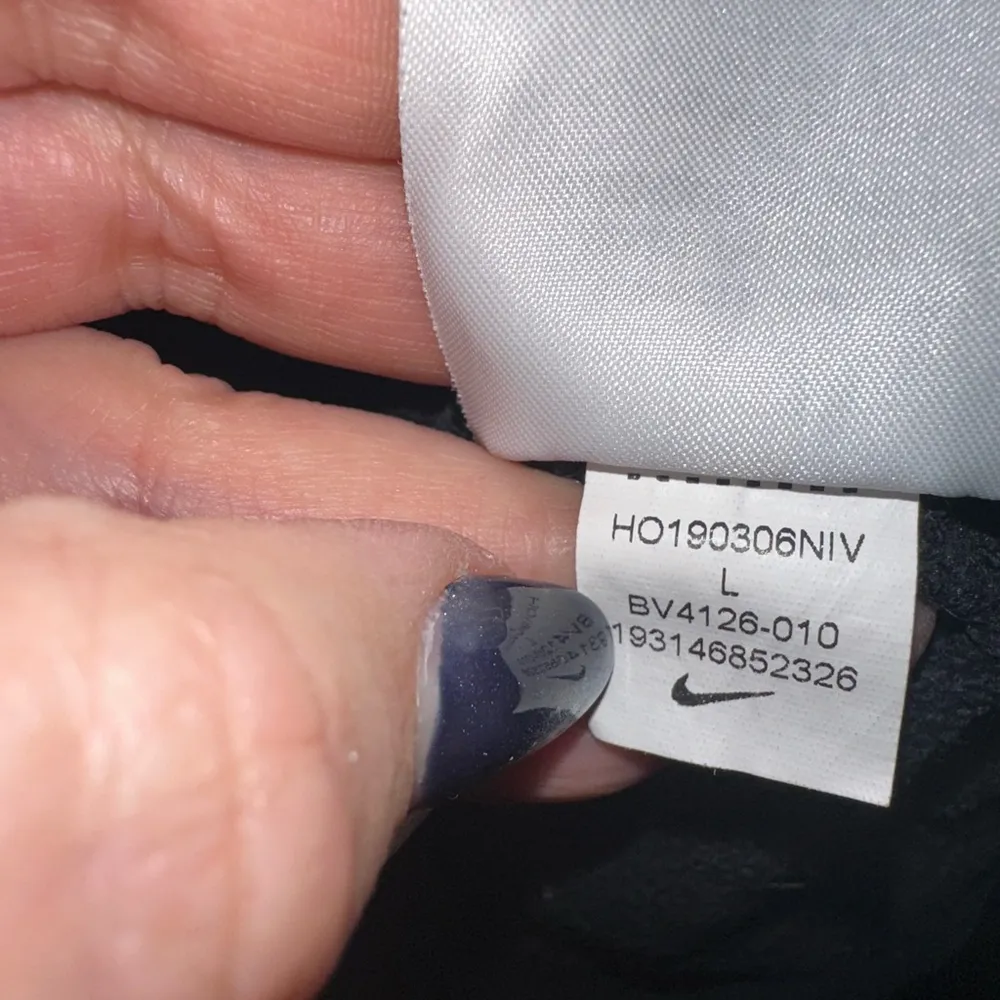 Nike Sportswear Women’s Club Large Logo Fleece Hoodie - Image 10