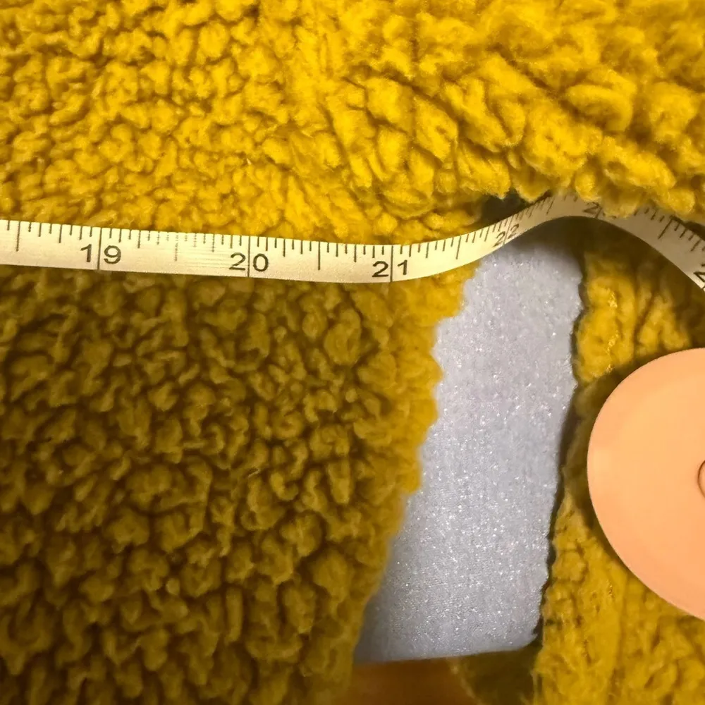 JoyLab Green Teddy Jacket with Relaxed Fit and Half-Zip - Image 7