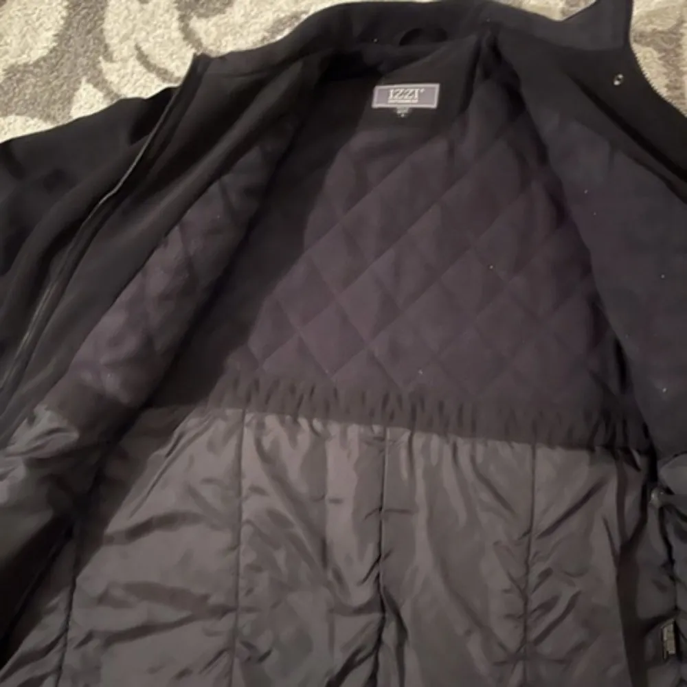 Izzi vintage Women's Black Winter Jacket Size Large - Image 5