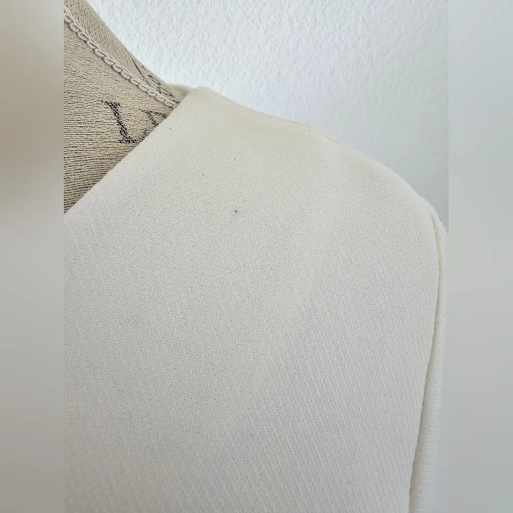 Tov White Sweatshirt Top Sheer Bottom Skirt sz 40 Dress With Slit - Image 5