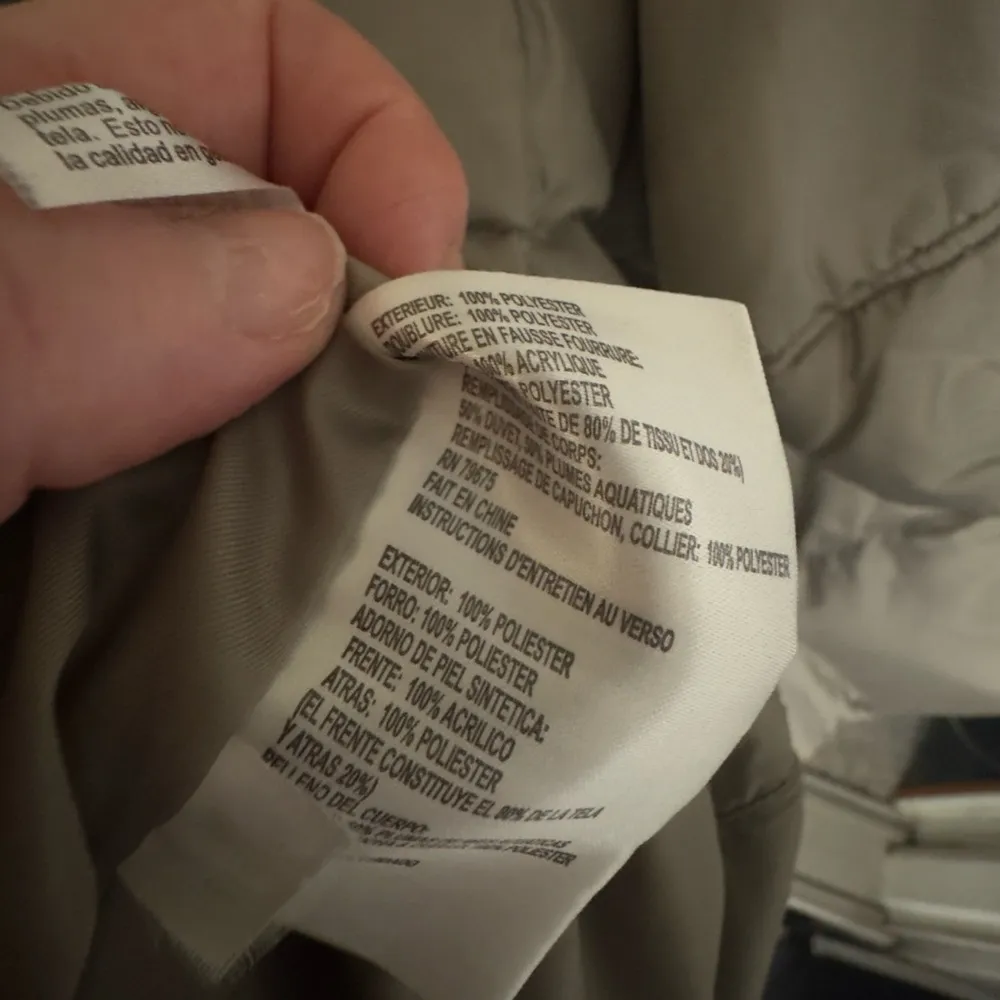 Michael Kors Faux-Fur Collar Puffer Coat Feather Down-silver- size XL Women’s - Image 12