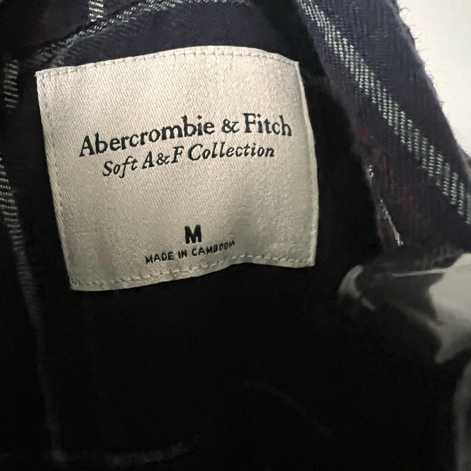 Abercrombie & Fitch Women’s Soft A & F Flannel Button Down Shirt EUC Burgundy - Image 6