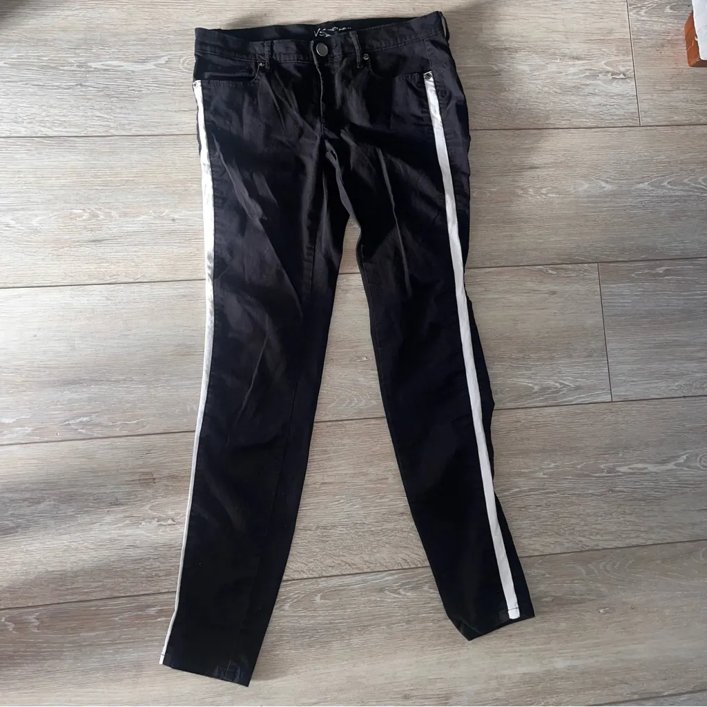 V.S. Siren Skinny Black London Jeans with White Stripe 6 NWOT - Image 3