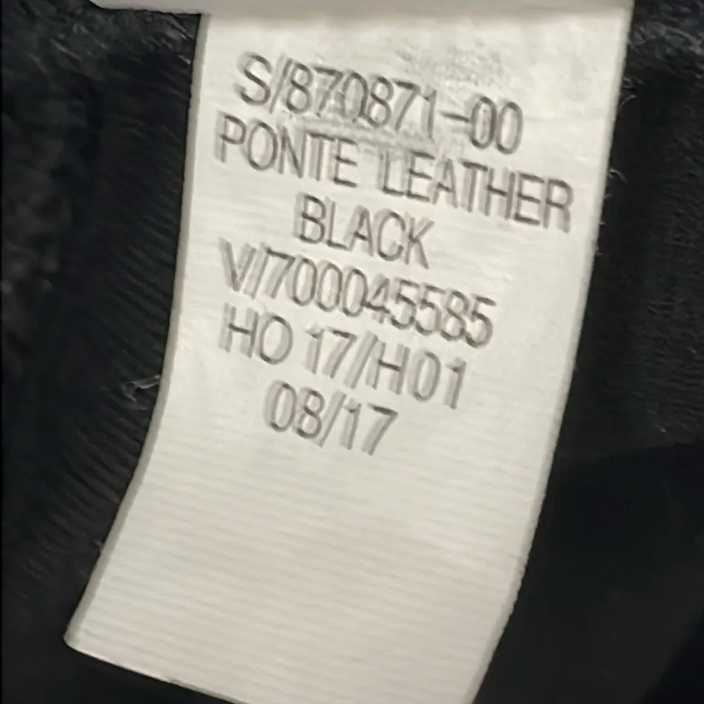 Athleta Ponte Genuine Leather Moto Zipper
Pocket Leggings - Image 8