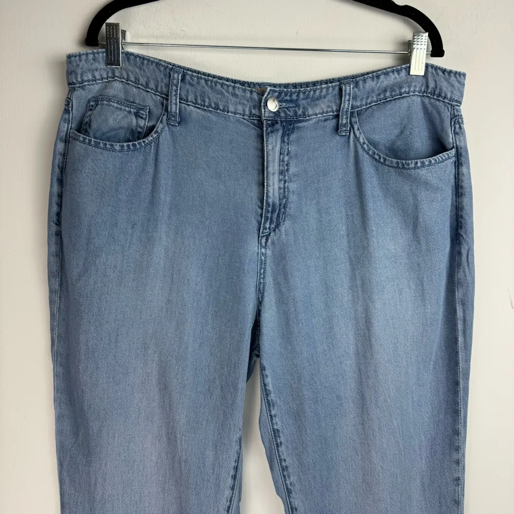 Joe’s Jeans The Billie Boyfriend Slim Ankle 100% Lyocell Pants Sz 32 Light Wash - Image 3